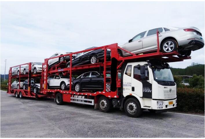 泉州到巴塘县轿车托运